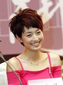 草很明星有谁,揭秘娱乐圈中的绿茵传奇